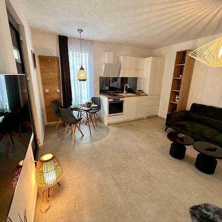 Apartmani Cube A Μεντουλίν Εξωτερικό φωτογραφία
