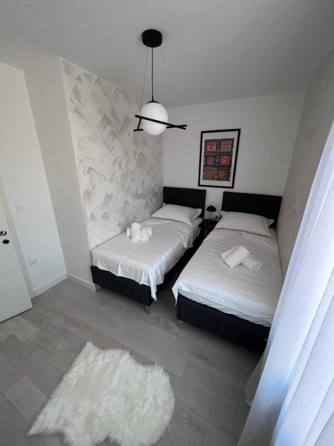 Apartmani Cube A Μεντουλίν Εξωτερικό φωτογραφία