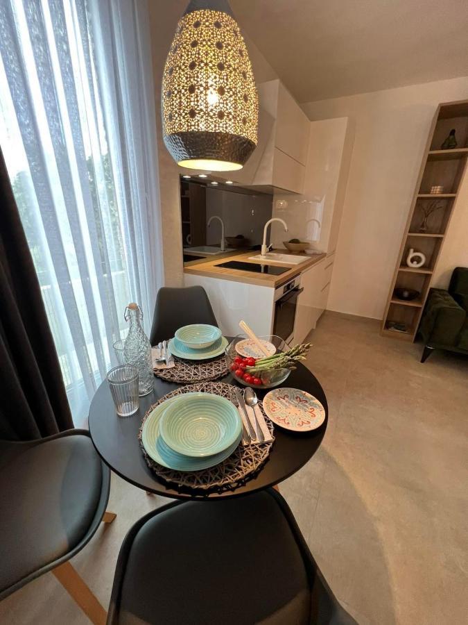 Apartmani Cube A Μεντουλίν Εξωτερικό φωτογραφία