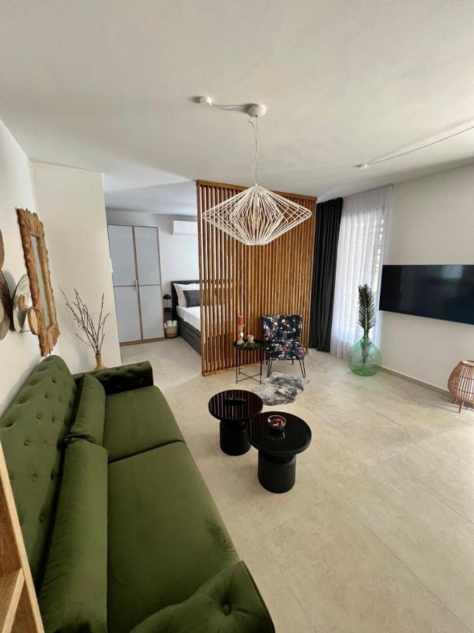 Apartmani Cube A Μεντουλίν Εξωτερικό φωτογραφία